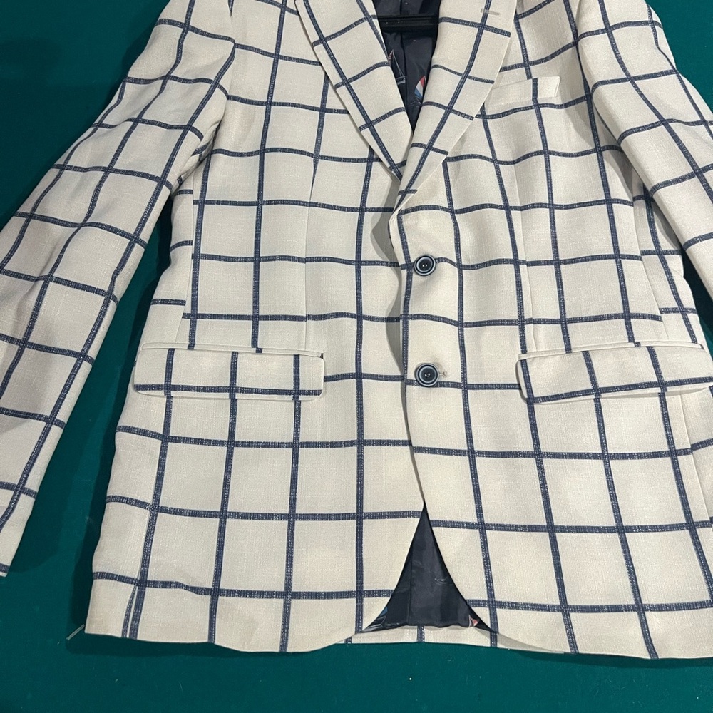 Cream and Blue Sport Coat with Bold Windowpane Check Pattern